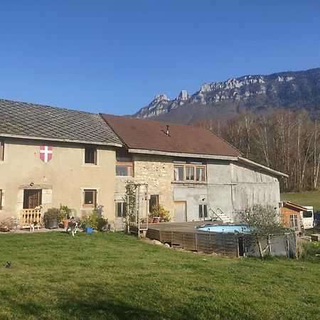 La Chambre Nature Chez Les Garcons Saint-Paul-sur-Yenne Luaran gambar
